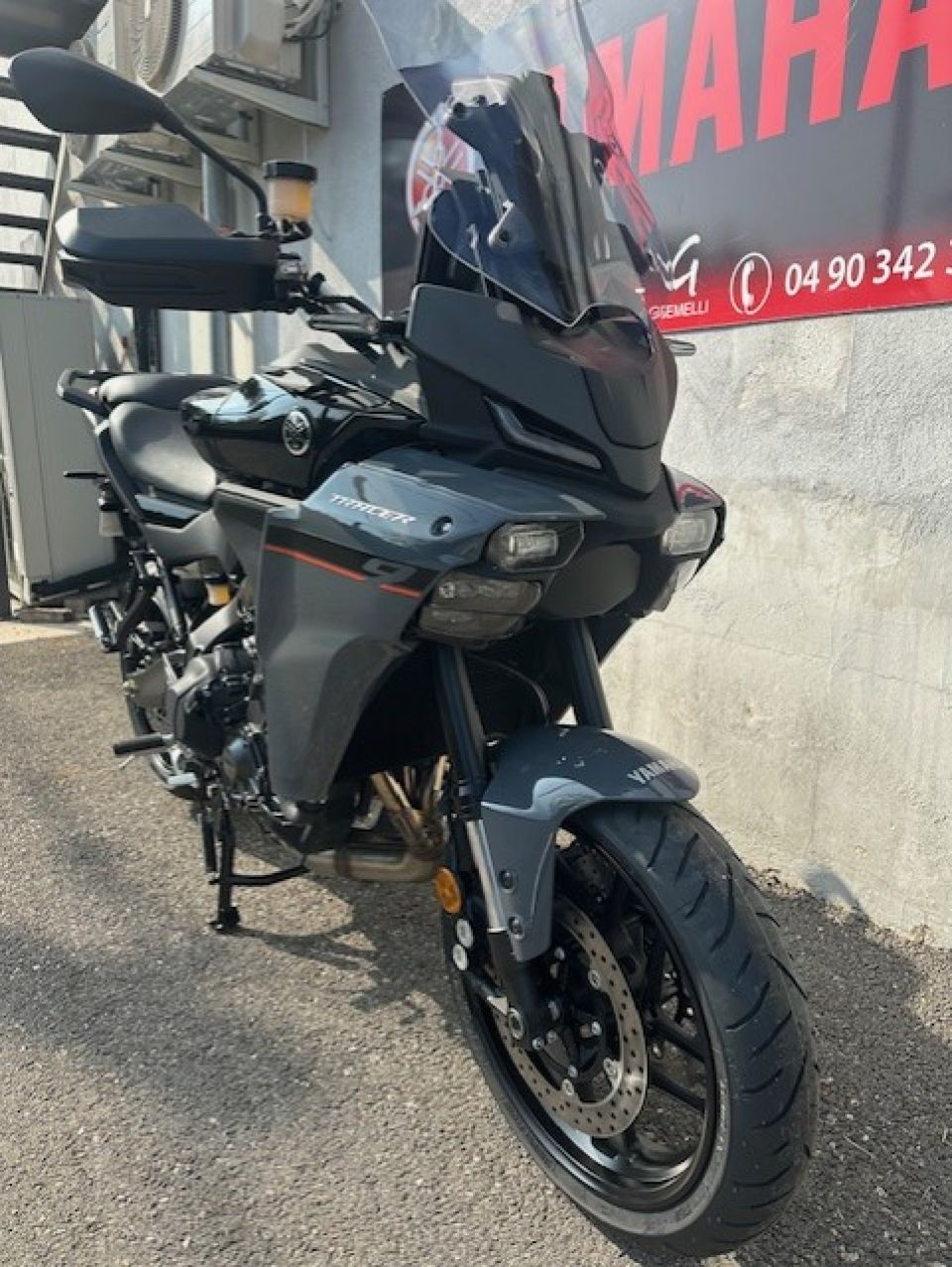 YAMAHA TRACER 9 1