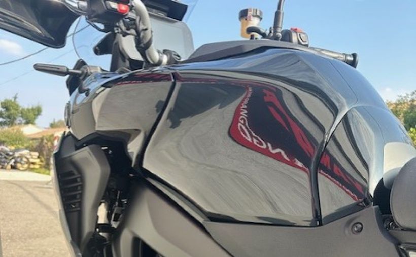 YAMAHA TRACER 9 4