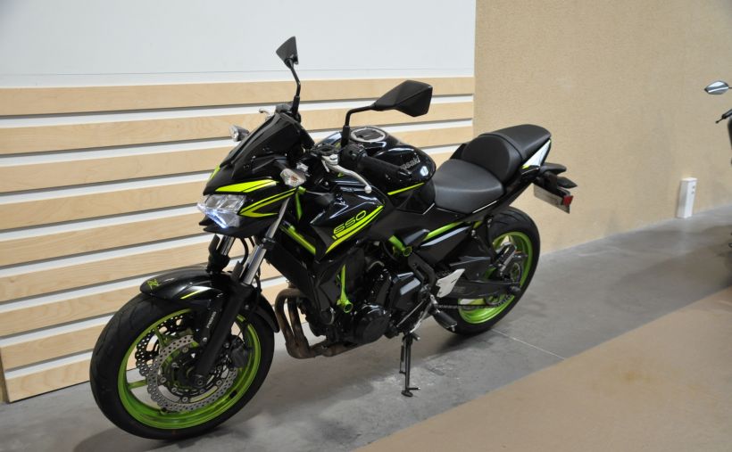 KAWASAKI Z 650 (47.5CV) 2