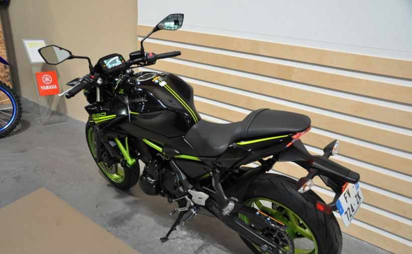 KAWASAKI Z 650 (47.5CV) 4