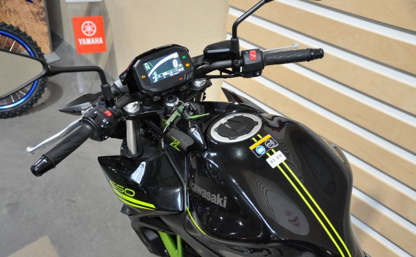KAWASAKI Z 650 (47.5CV) 5