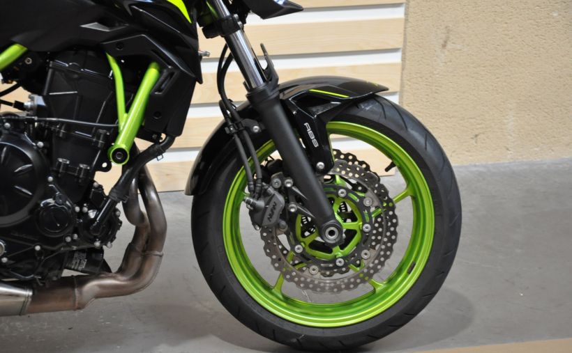 KAWASAKI Z 650 (47.5CV) 8