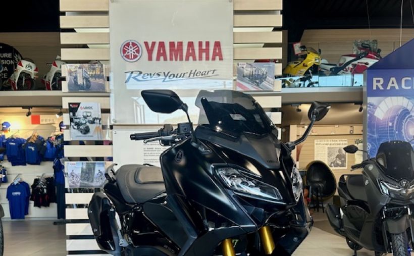 YAMAHA XP T-MAX 560 TECH MAX MONSTER 182€/MOIS* GTIE 5 ANS** +DE 2000€ D'EQUIPEMENT ! 1