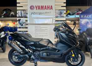 YAMAHA XP T-MAX 560 TECH MAX MONSTER 182€/MOIS* GTIE 5 ANS** +DE 2000€ D'EQUIPEMENT ! - 2023