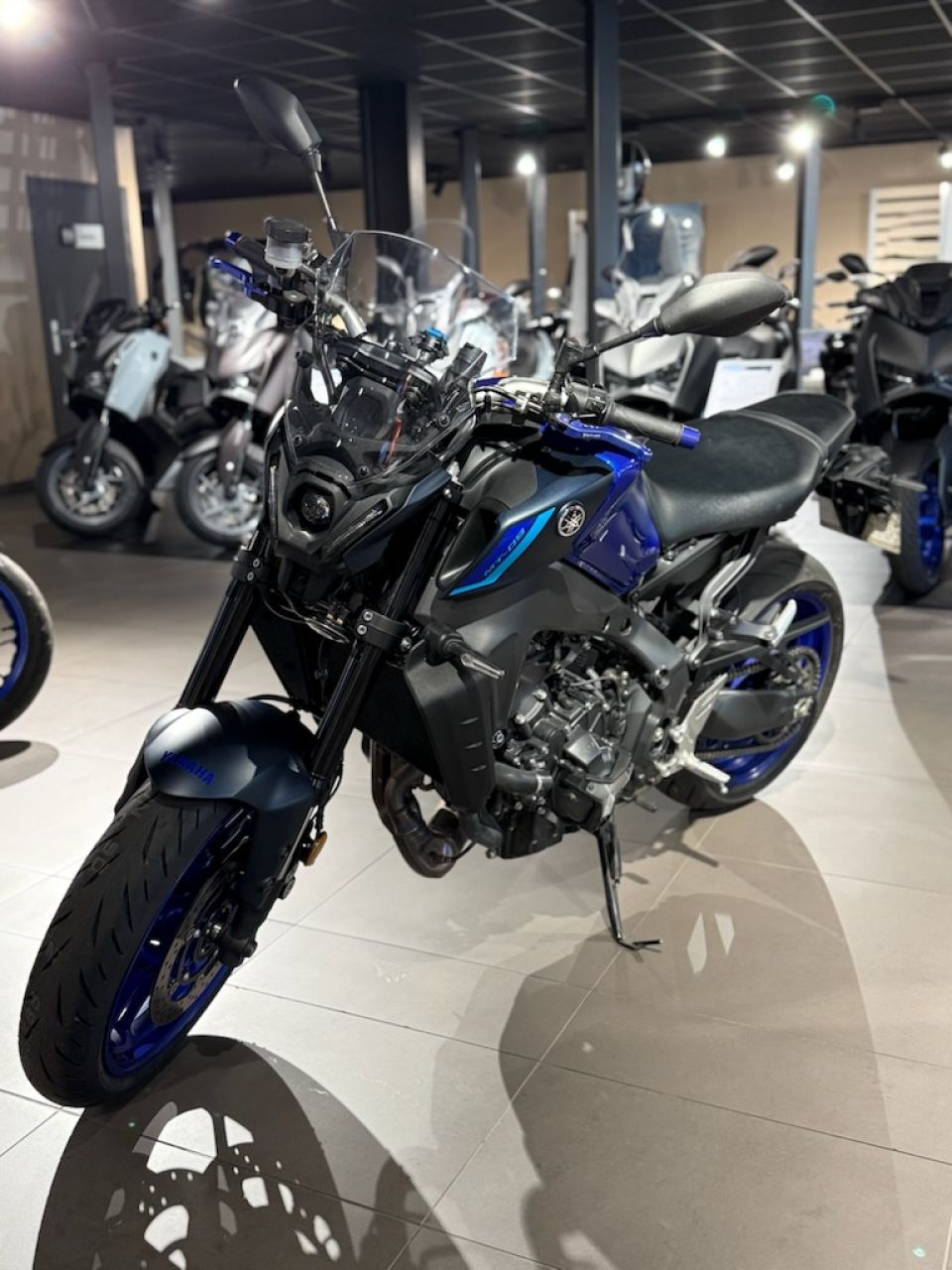YAMAHA MT-09 0
