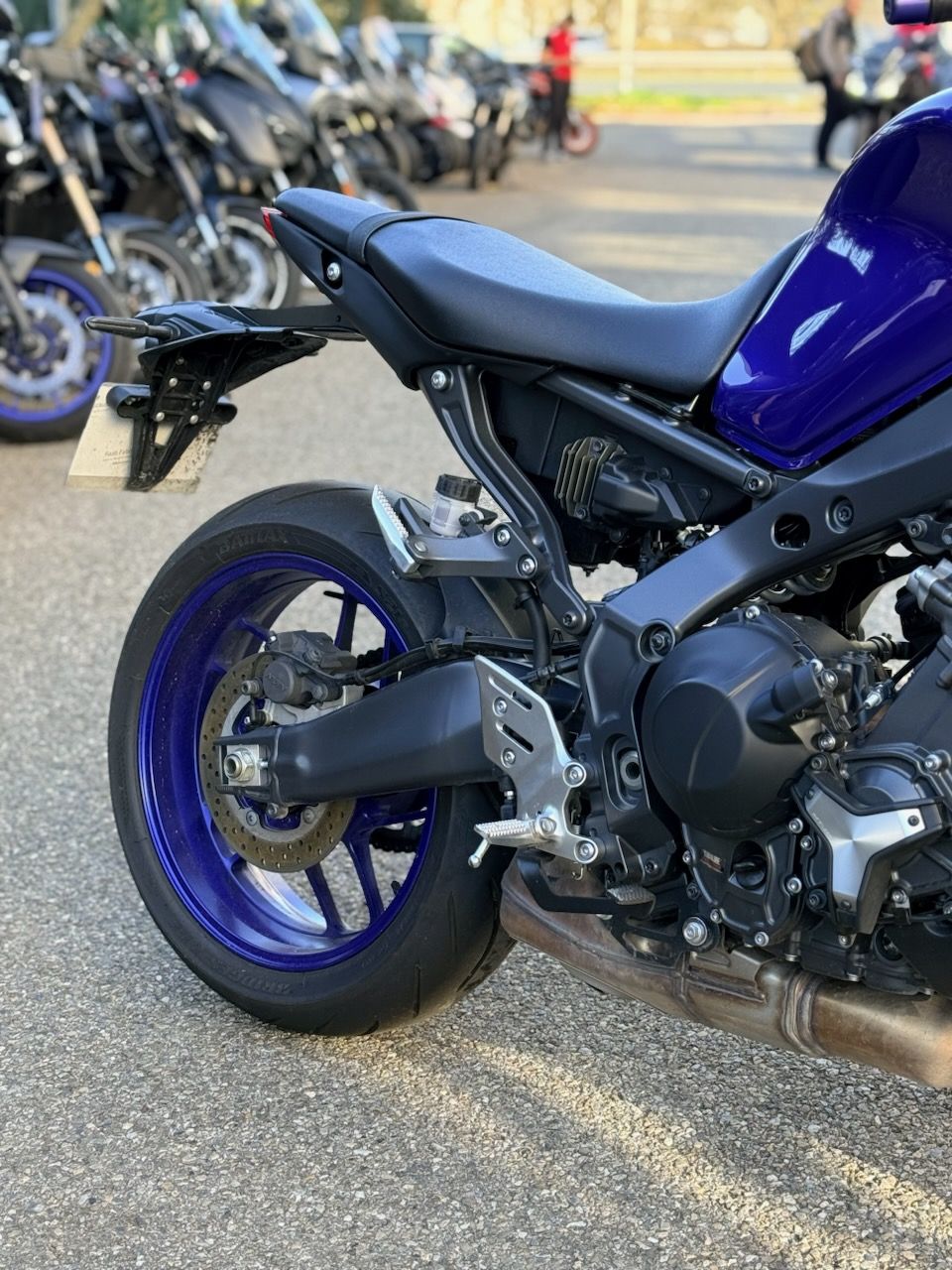 YAMAHA MT-09 1