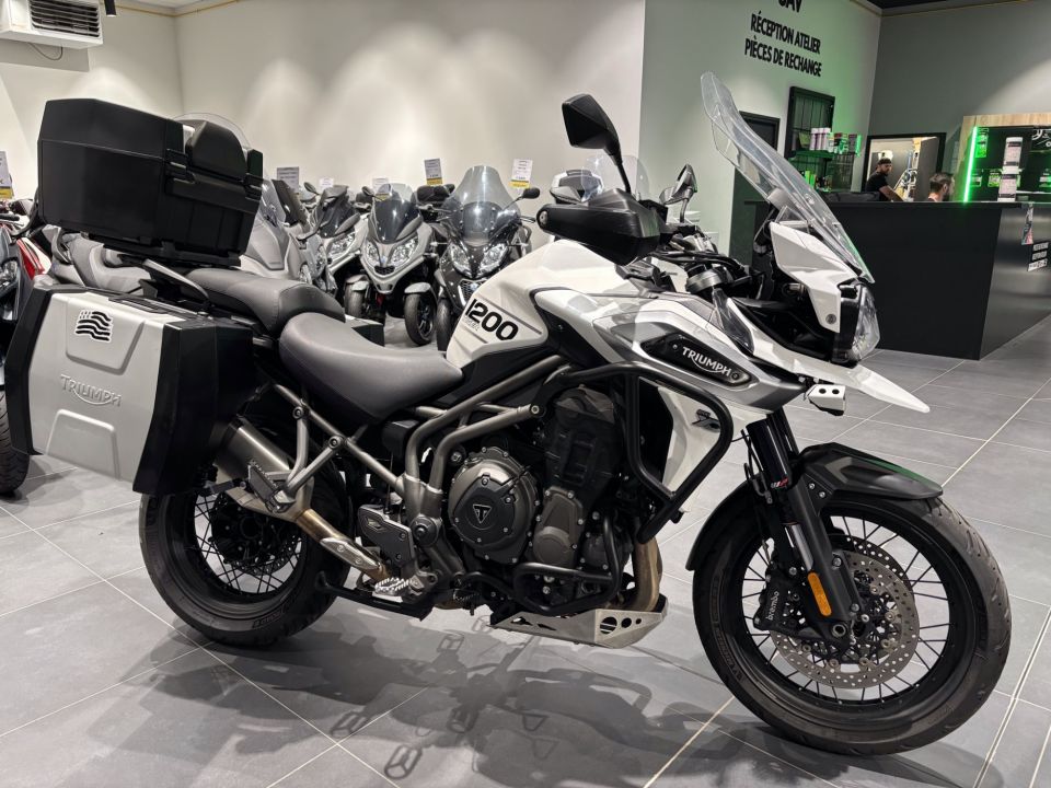 TRIUMPH TIGER 1200 EXPLORER XCA  5