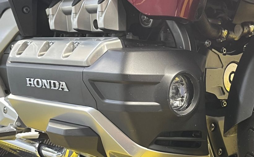 HONDA GL1800 GOLDWING 30