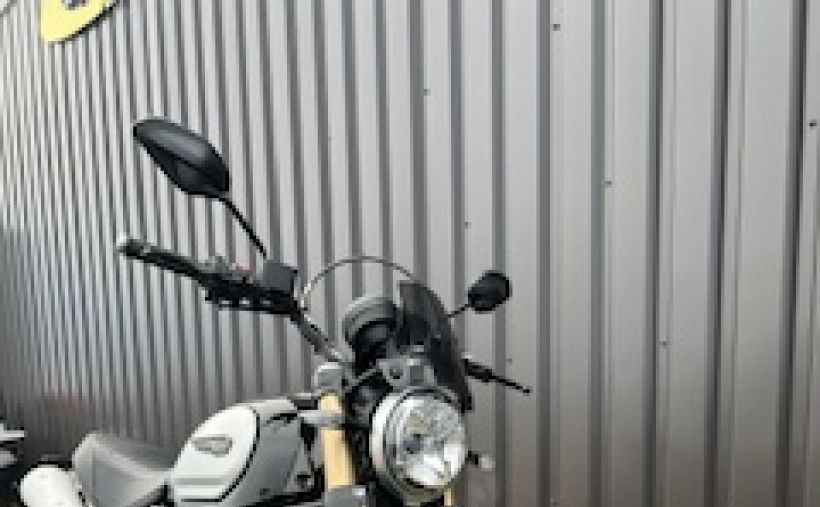 DUCATI SCRAMBLER 1
