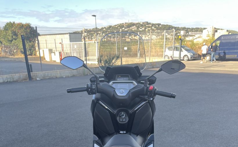 YAMAHA XMAX 125 TECH MAX 3