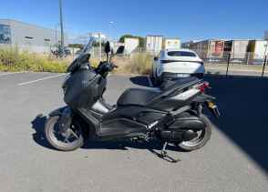 YAMAHA X-MAX 125 - 2024