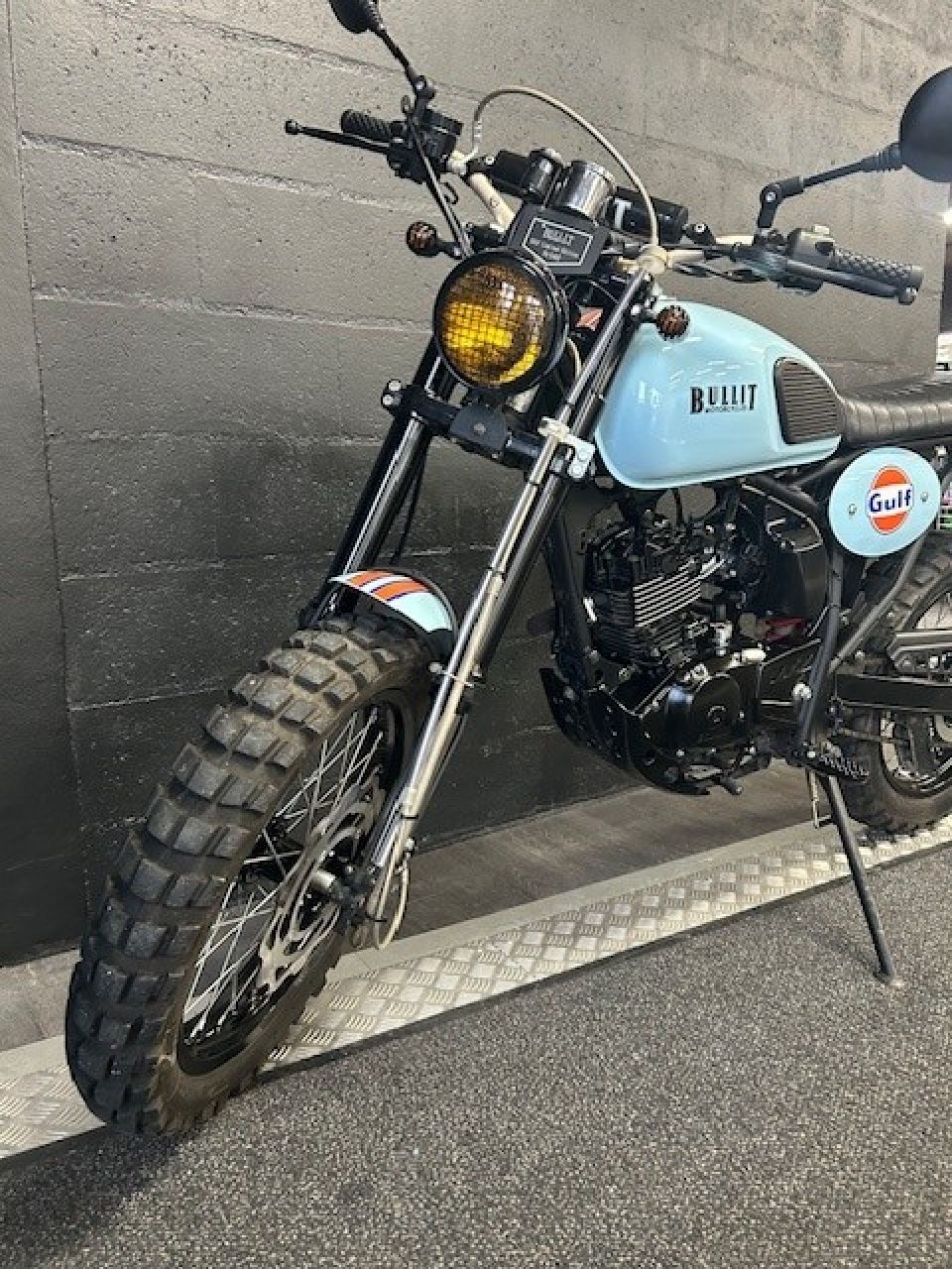 BULLIT MOTORCYCLES HERO 125 GULF 5