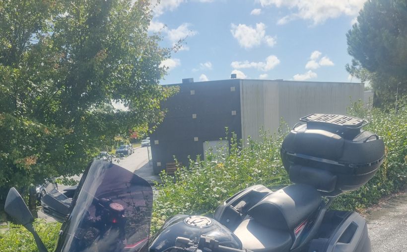 KAWASAKI NINJA 1000 SX 1