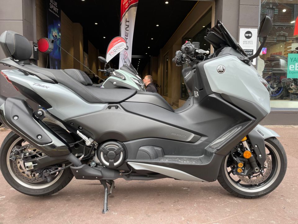 YAMAHA XP T-MAX 560 TECH MAX 0