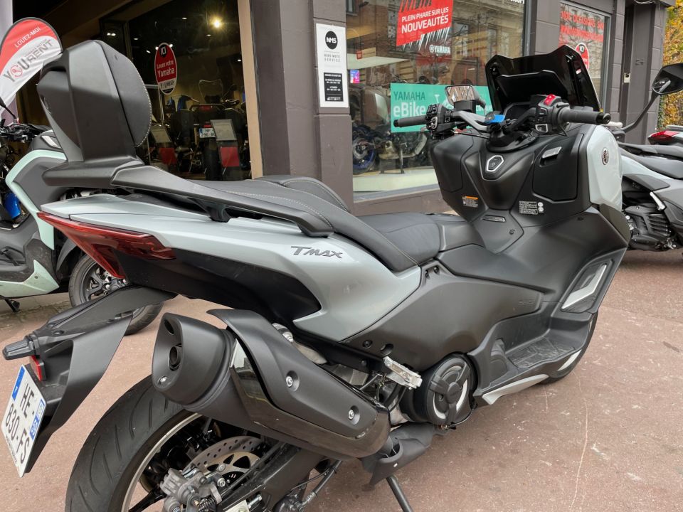 YAMAHA XP T-MAX 560 TECH MAX 2