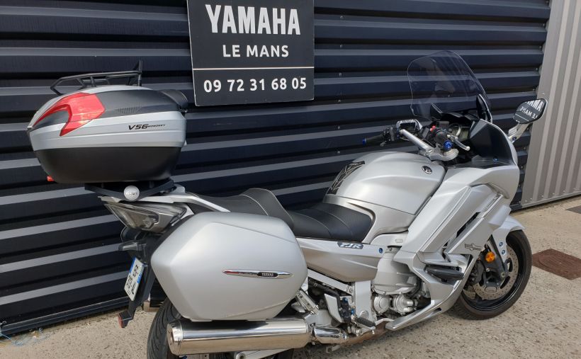 YAMAHA FJR 1300 AE 15