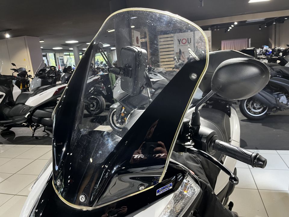 YAMAHA TRICITY 125 3