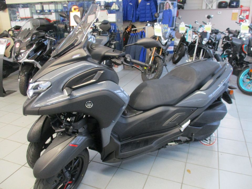 YAMAHA TRICITY 300 0