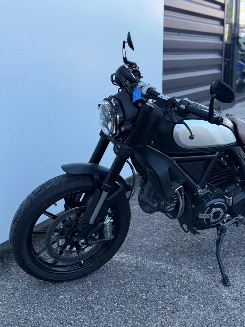 DUCATI SCRAMBLER 6