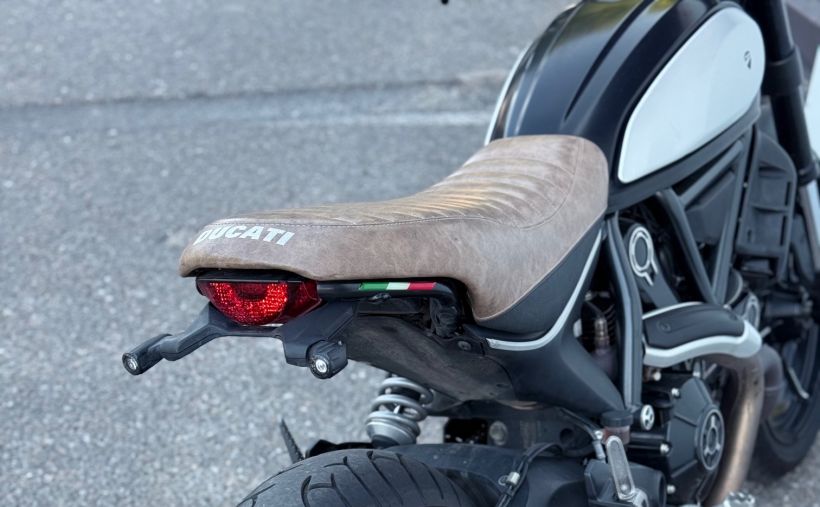 DUCATI SCRAMBLER 7