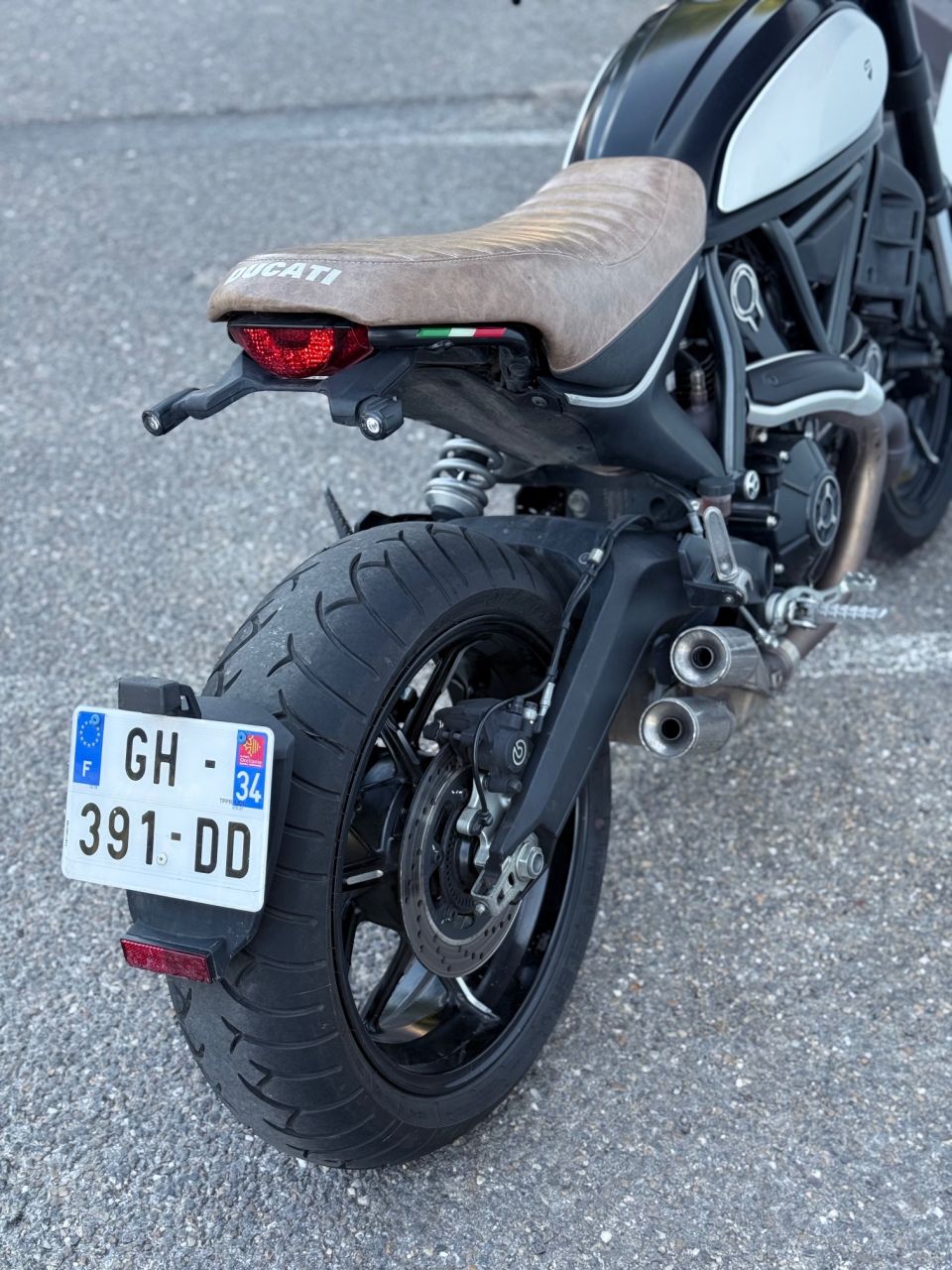 DUCATI SCRAMBLER 7