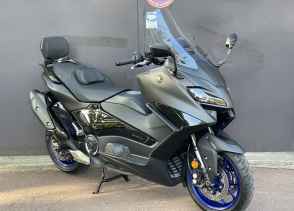 YAMAHA TMAX 560 2024 - ETAT NEUF - GARANTIE CONSTRUCTEUR - 2024