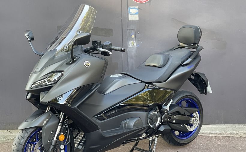 YAMAHA TMAX 560 2024 - ETAT NEUF - GARANTIE CONSTRUCTEUR 2