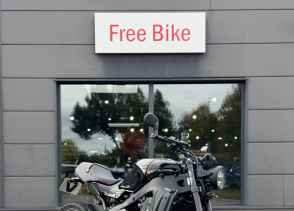 YAMAHA XSR 900 - 2023