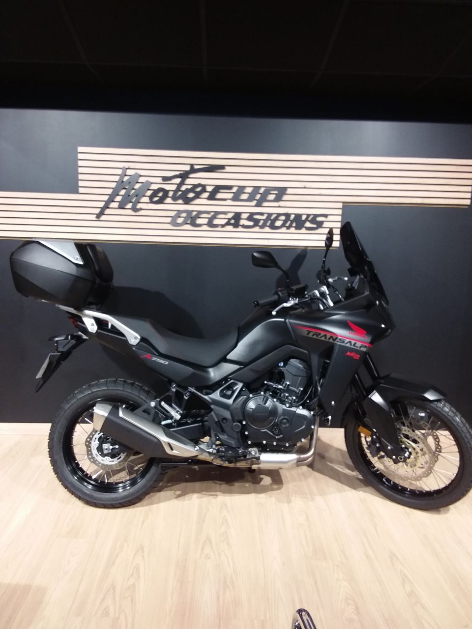 HONDA XL750 TRANSALP 0