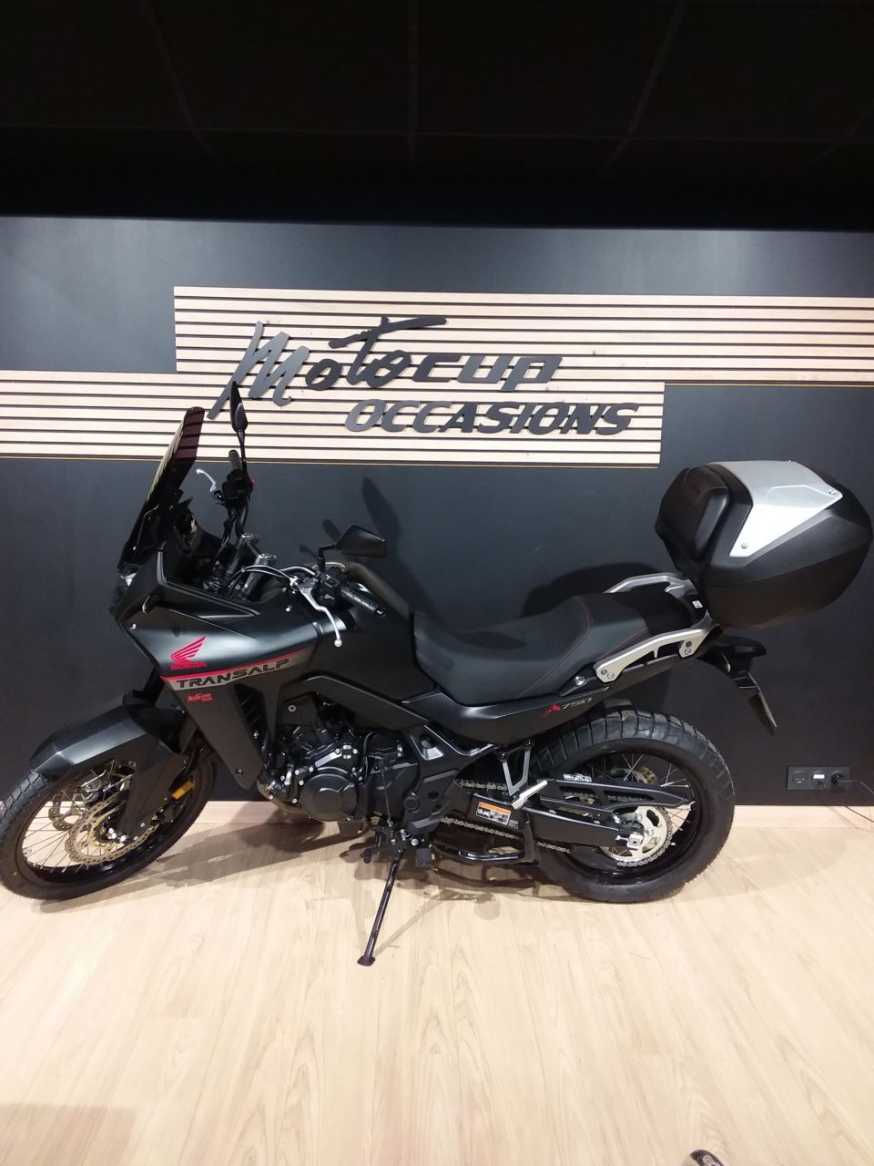 HONDA XL750 TRANSALP 1