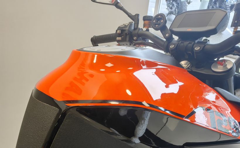KTM 1290 SUPER DUKE R 8