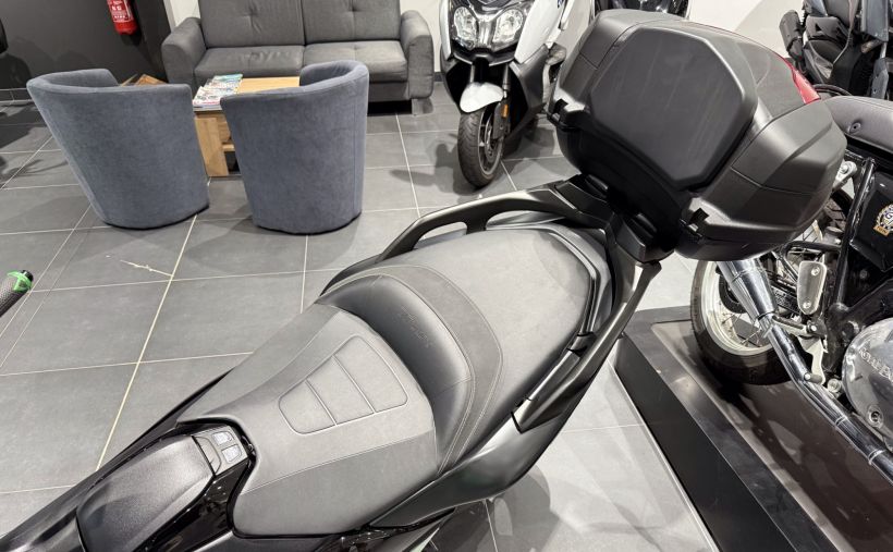 YAMAHA XP T-MAX 530 DX 3