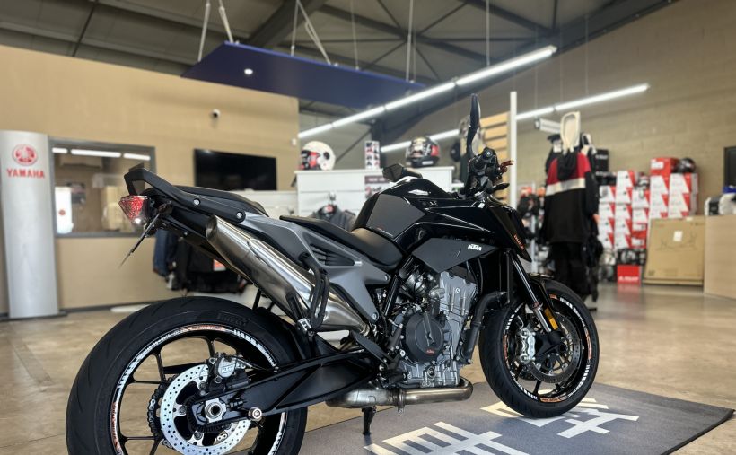 KTM 790 DUKE L 1
