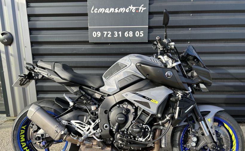 YAMAHA MT-10 0