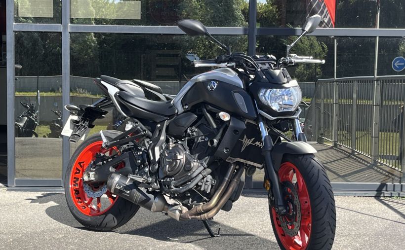 YAMAHA MT-07 (47.5CV) 1