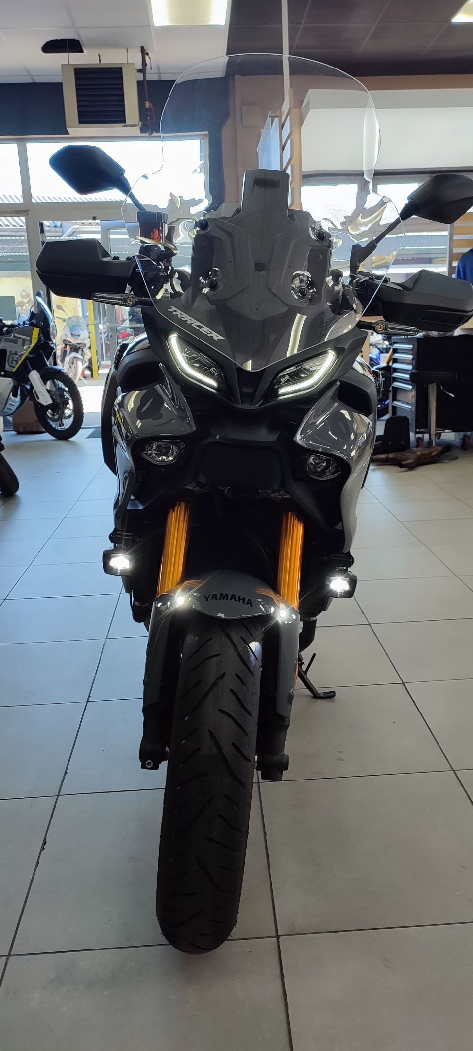 YAMAHA TRACER 9 GT+ 27