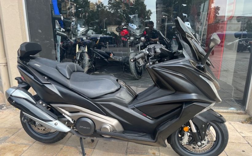 KYMCO AK 550 0