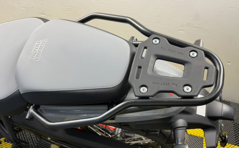 ROYAL ENFIELD HYMALAYAN 400 8