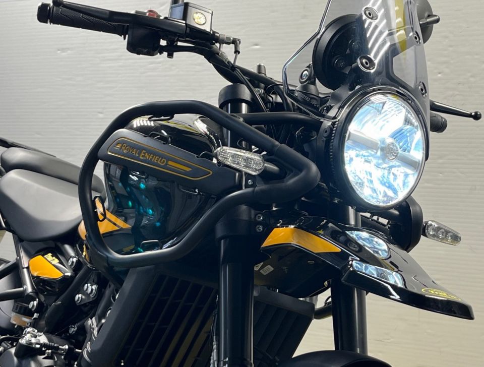 ROYAL ENFIELD HYMALAYAN 400 24