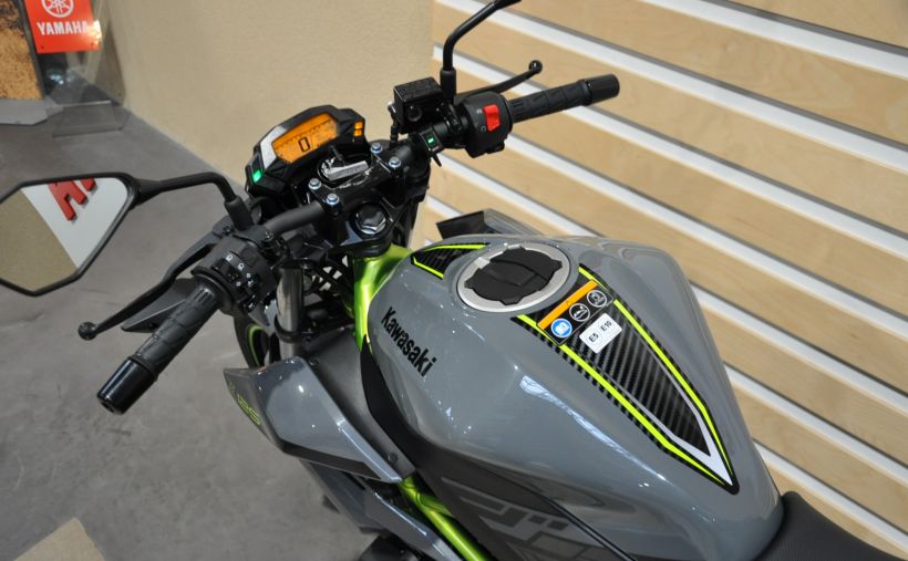 KAWASAKI Z-125 8