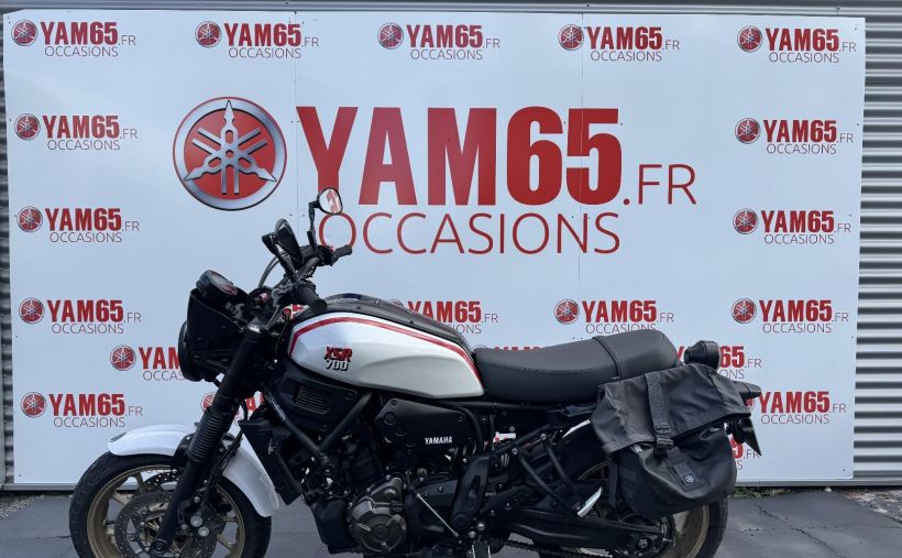 YAMAHA XSR 700 XTRIBUTE 6
