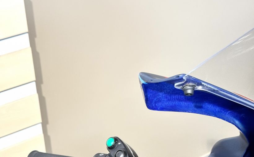 YAMAHA YZF-R6 GYTR 8