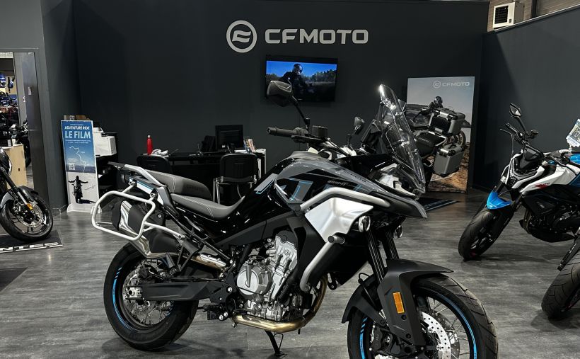 CF MOTO 800 MT Sport 0