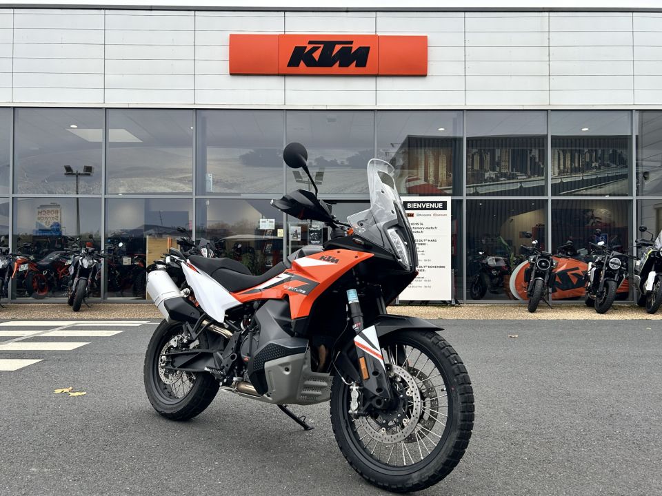 KTM 890 ADVENTURE 13