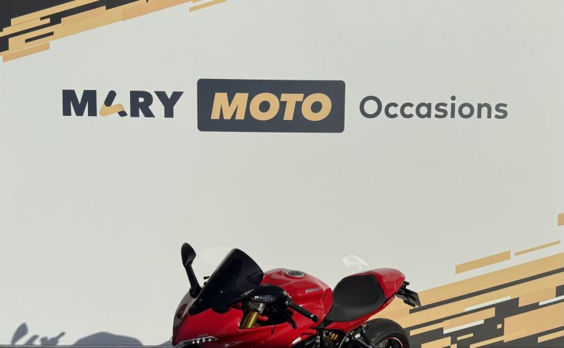DUCATI SUPERSPORT 939S 1