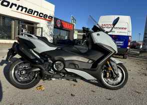 YAMAHA XP T-MAX 560 TECH MAX - 2025