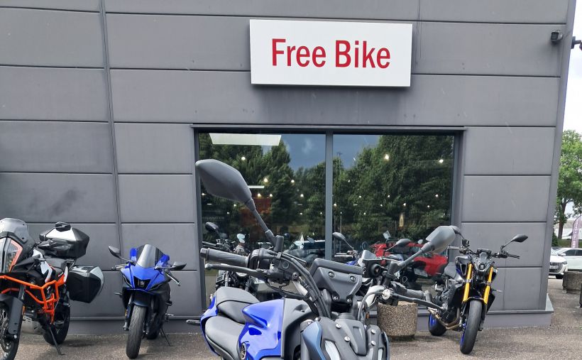 YAMAHA MT-07 (47.5CV) 3