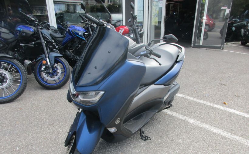 YAMAHA NMAX 125 1