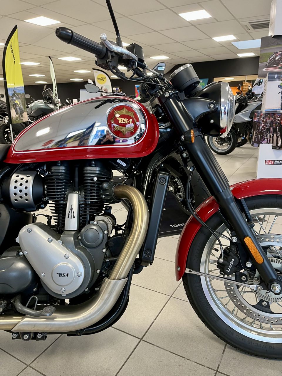 BSA GOLDSTAR 650 10