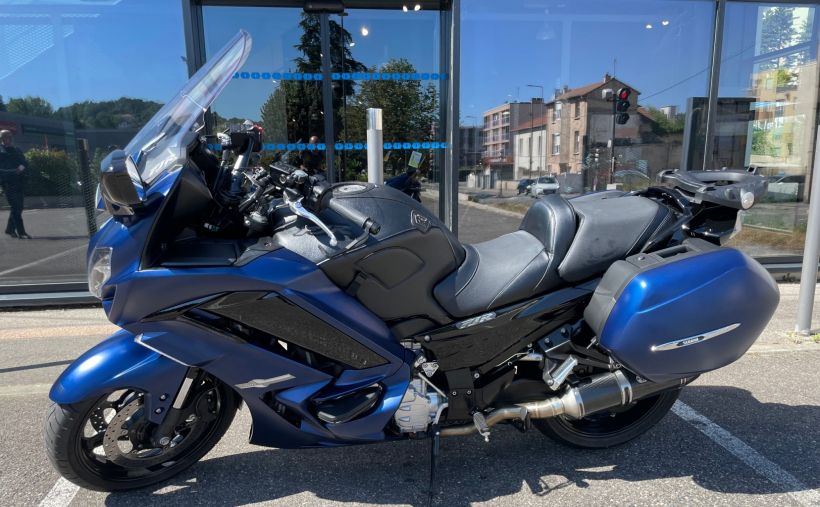 YAMAHA FJR 1300 AE 2